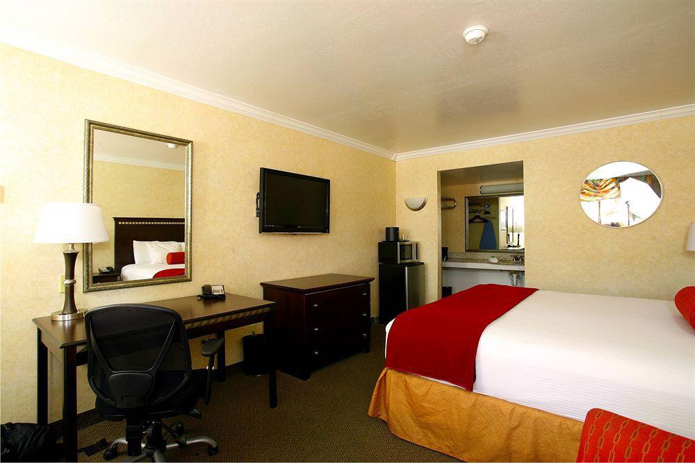 Hotel Tempe/Phoenix Airport Innsuites Hotel & Suites Dış mekan fotoğraf