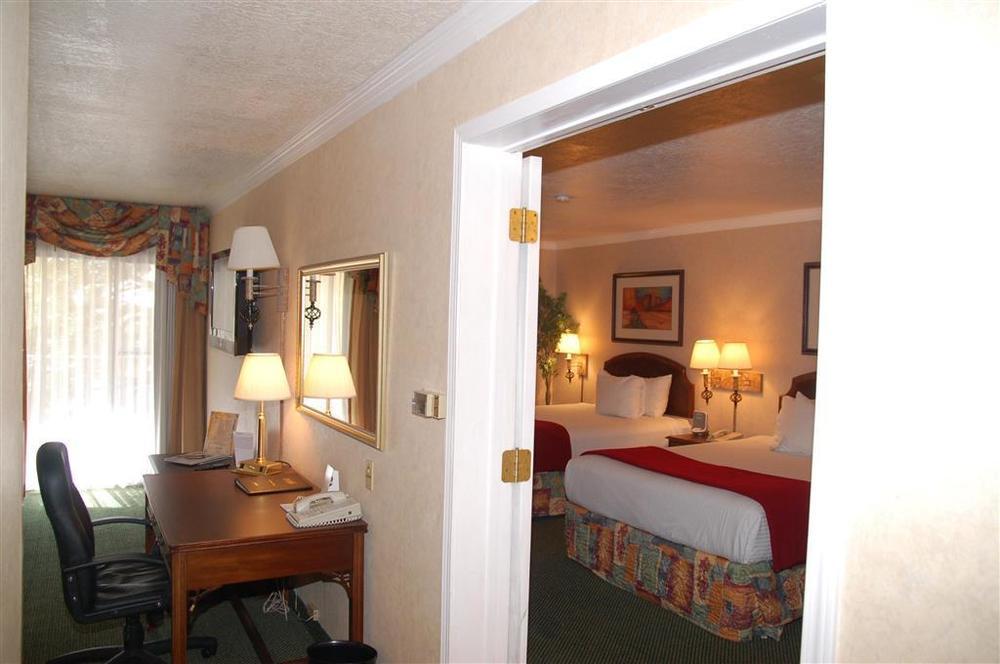 Hotel Tempe/Phoenix Airport Innsuites Hotel & Suites Oda fotoğraf