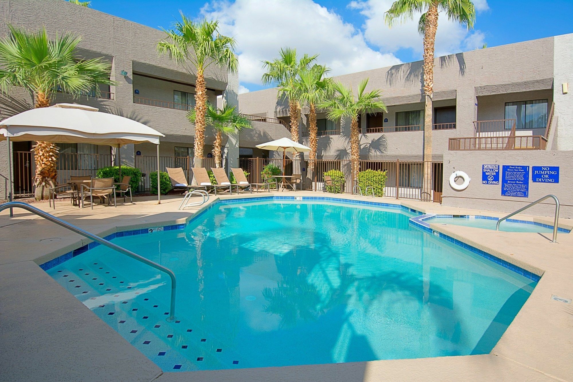 Hotel Tempe/Phoenix Airport Innsuites Hotel & Suites Dış mekan fotoğraf