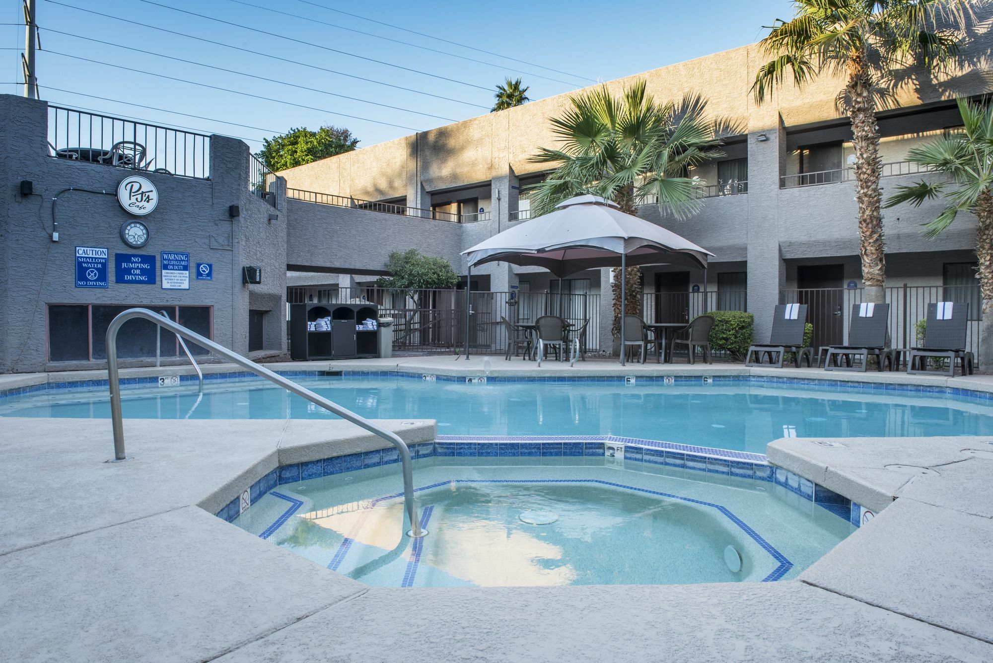 Hotel Tempe/Phoenix Airport Innsuites Hotel & Suites Dış mekan fotoğraf